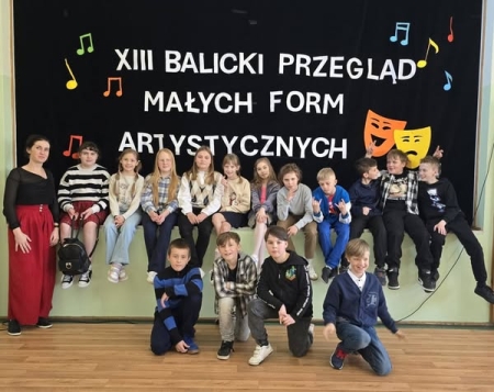 PRZEGLĄD MAŁYCH FORM ARTYSTYCZNYCH